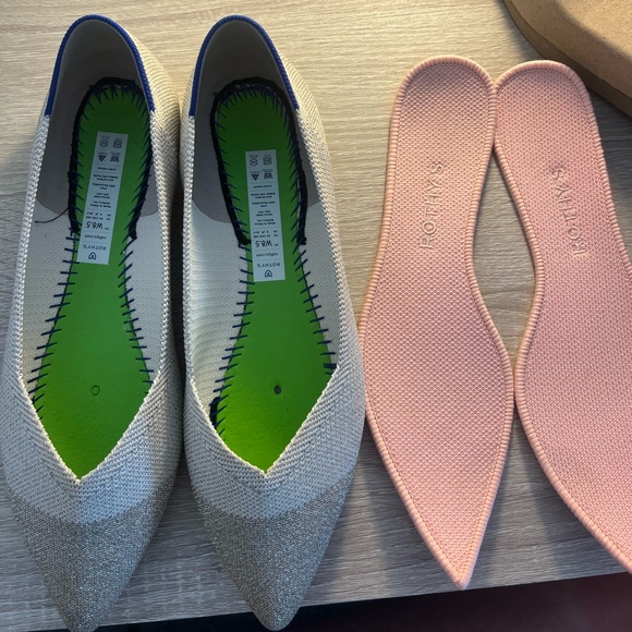 Diamond Metallic Rothy’s points - Picture 7 of 9